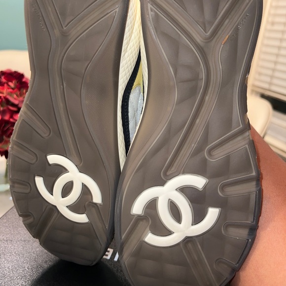 NIB CHANEL 22C Mesh and calfskin sneakers size 42 - Picture 7 of 9
